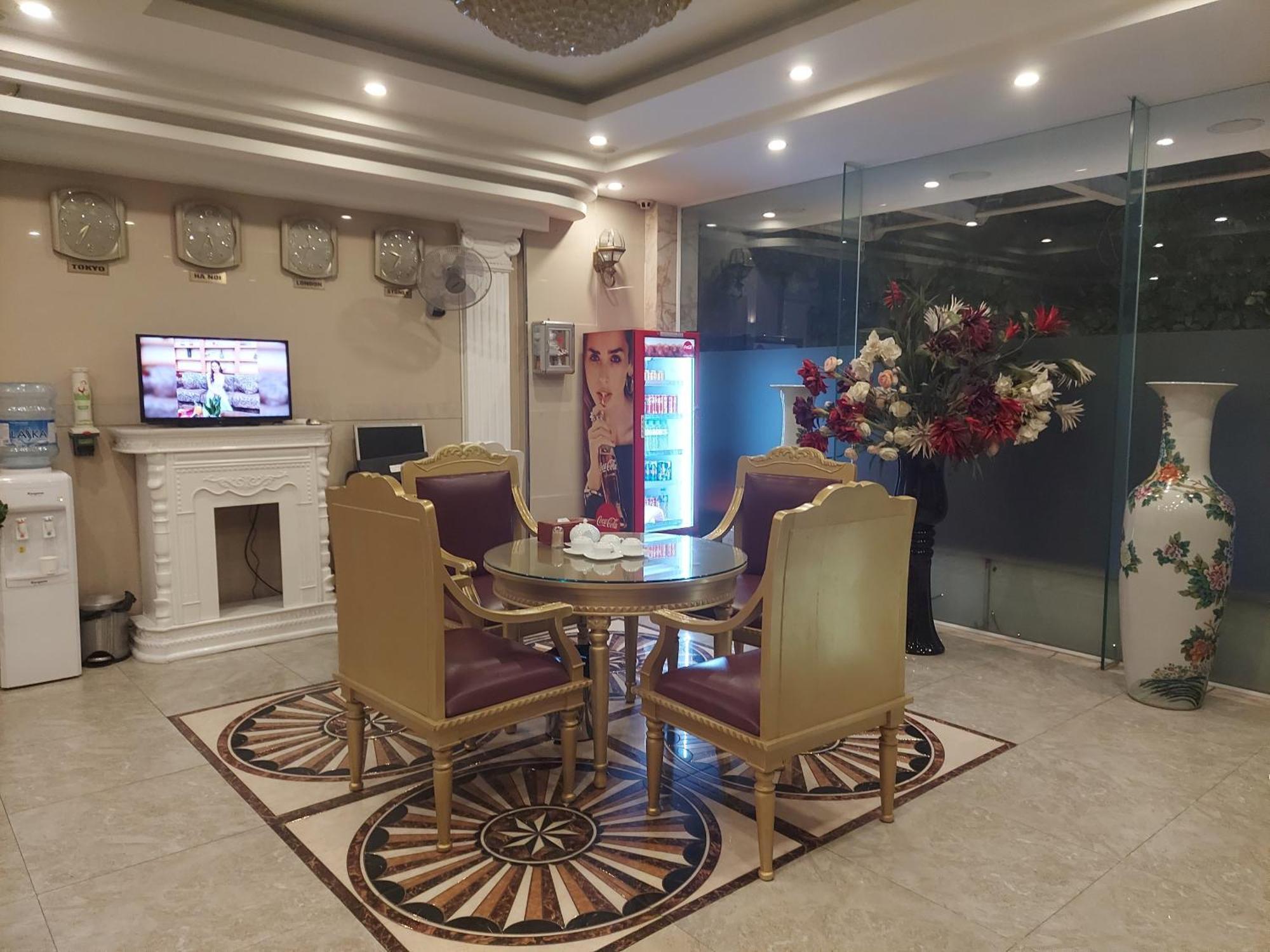 A25 Hotel - Dich Vong Hau Hanoi Exterior foto